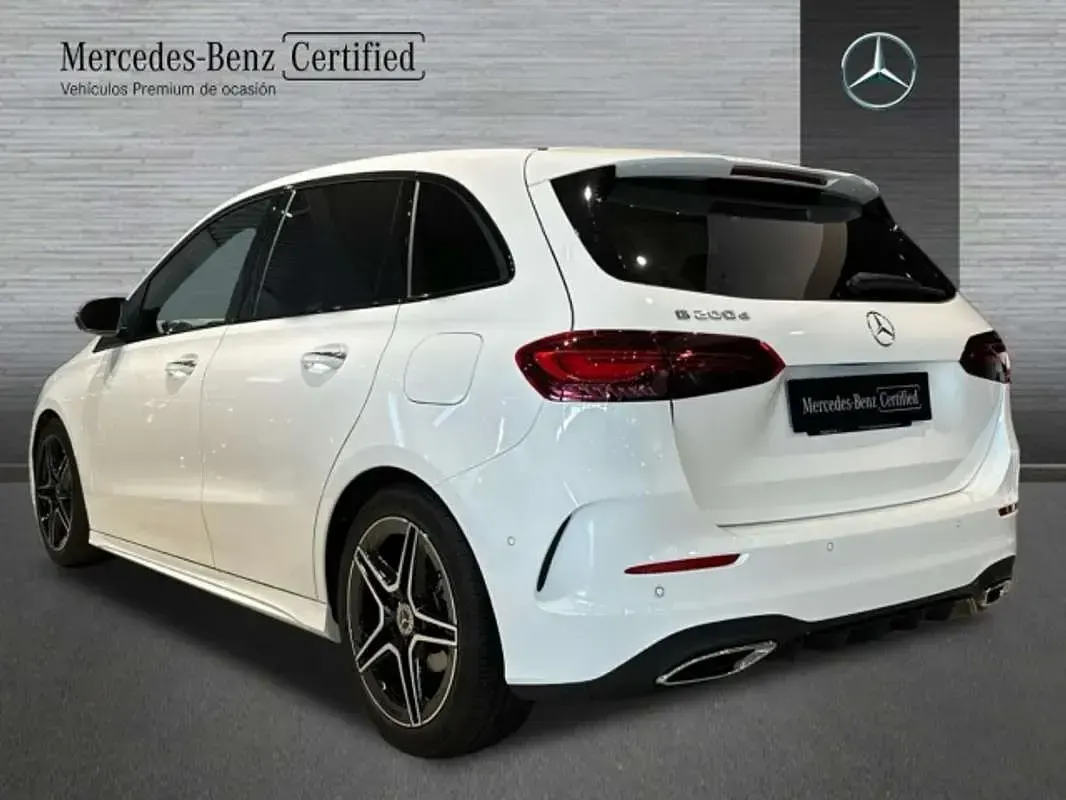 Usado Mercedes B200 150 CV (110 kW) 2023 Blanco Utilitario