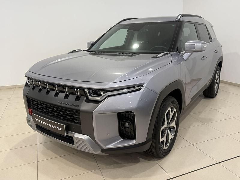 Usado Ssangyong (KGM) Torres 163 CV (119 kW) 2024 Gris SUV