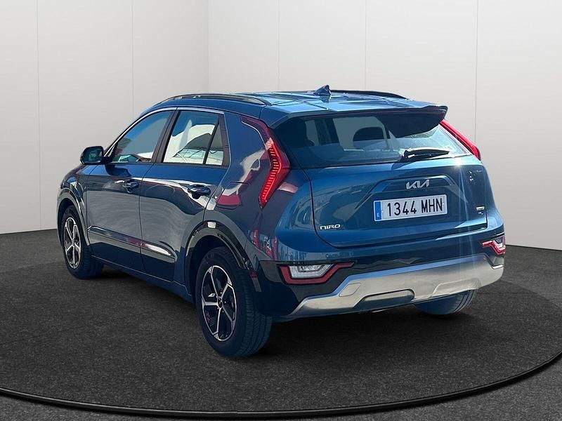 Usado Kia Niro 184 CV (135 kW) 2023 Azul SUV