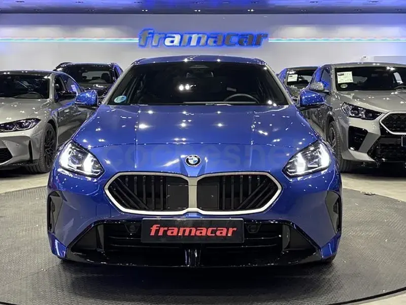 Usado BMW 120 Comfort Edition 163 CV (119 kW) 2025 Azul Utilitario