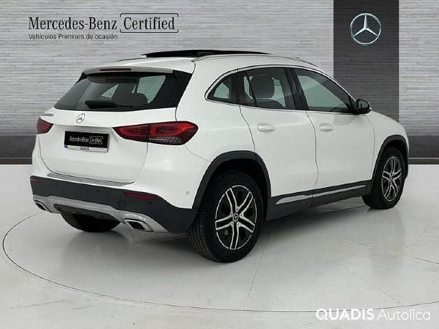 Usado Mercedes GLA200 Progressive 150 CV (110 kW) 2021 Blanco polar SUV