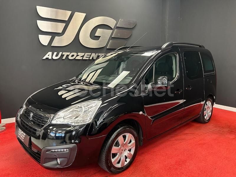 Negro Usado 2017 Peugeot Partner Tepee Active Monovolumen | 14.500 € (Un poco caro) - Imagen 1/4