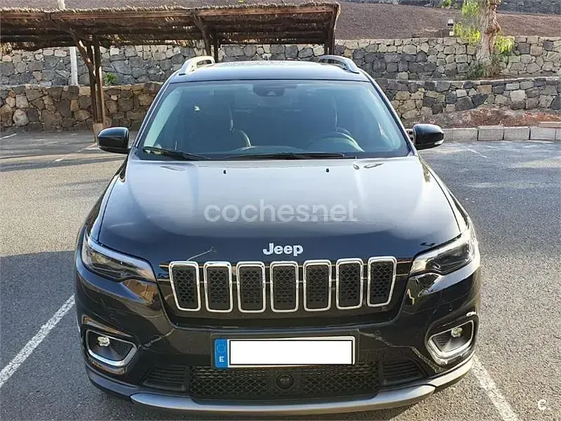 Usado Jeep Cherokee Limited 195 CV (143 kW) 2020 Negro SUV