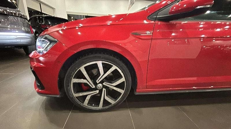 Usado VW Polo GTI 200 CV (147 kW) 2019 Rojo Utilitario