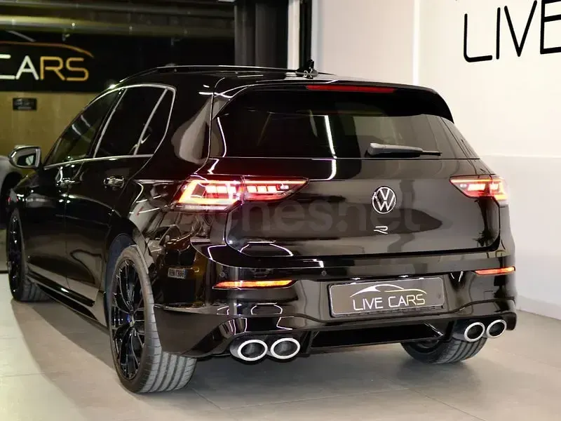 Nuevo VW Golf VIII Black Edition 333 CV (244 kW) 2026 Negro Berlina