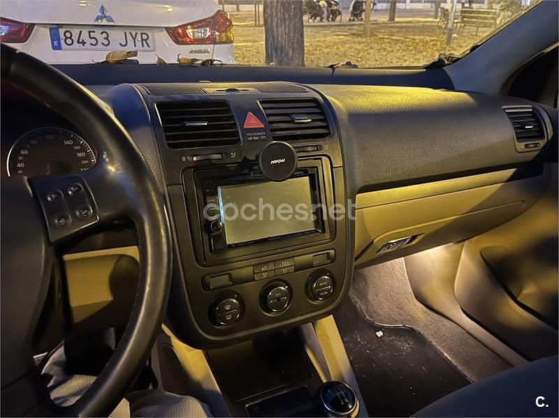 Usado VW Golf IV Highline 105 CV (77 kW) 2005 Azul Berlina
