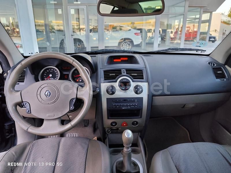 Usado Renault Mégane Cabriolet Authentique 115 CV (84 kW) 2004 Negro Descapotable