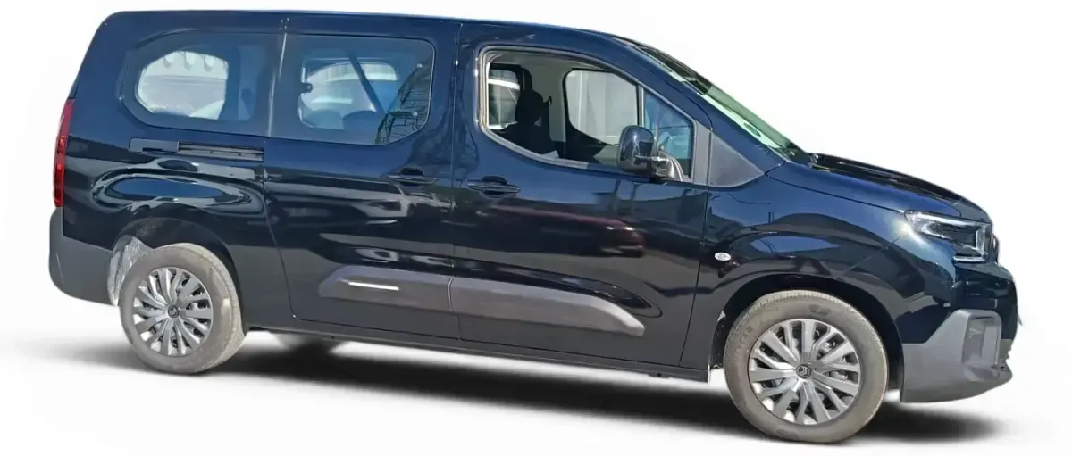 Usado Citroën Berlingo 131 CV (96 kW) 2025 Negro Monovolumen