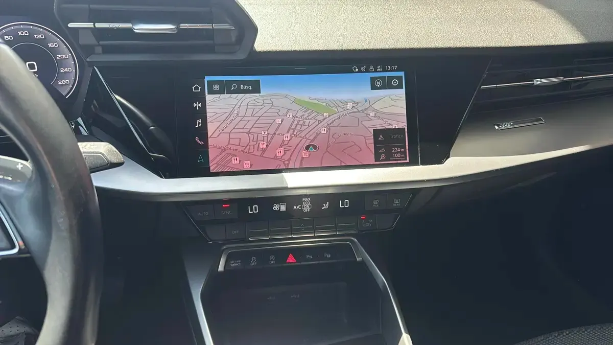 Usado Audi A3 Premium 116 CV (85 kW) 2023 Blanco Berlina