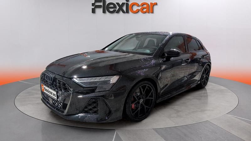 Usado Audi RS3 Premium 400 CV (294 kW) 2025 Negro Berlina
