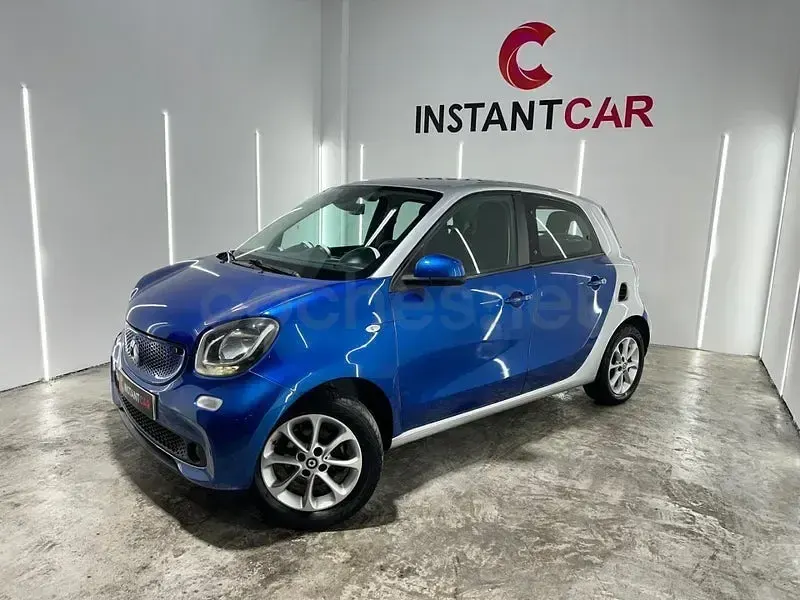 Usado Smart ForFour 90 CV (66 kW) 2017 Azul Utilitario