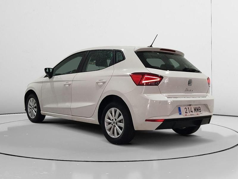 Usado Seat Ibiza Style 110 CV (80 kW) 2023 Blanco Berlina