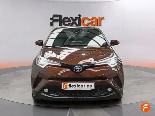 Usado Toyota C-HR Advance 122 CV (89 kW) 2018 Marrón SUV