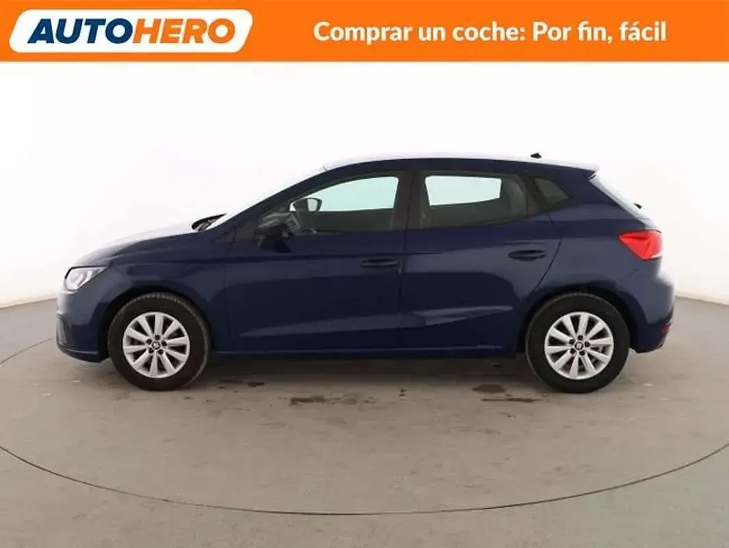 Usado Seat Ibiza Reference 95 CV (69 kW) 2018 Azul Utilitario