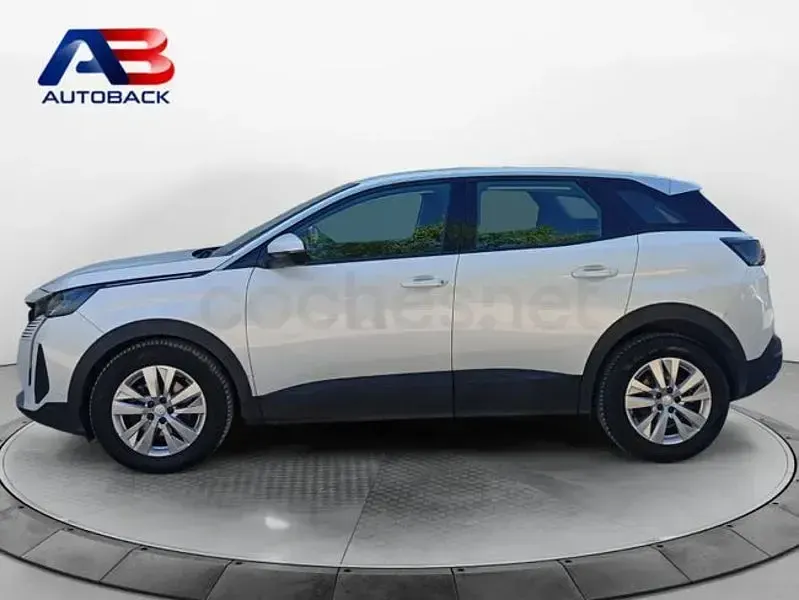 Usado Peugeot 3008 Active 130 CV (95 kW) 2021 Blanco SUV