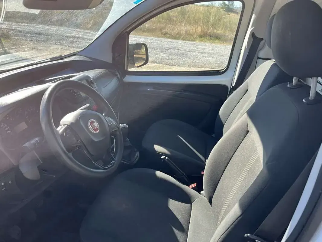 Usado Fiat Fiorino 82 CV (60 kW) 2018 Blanco Monovolumen