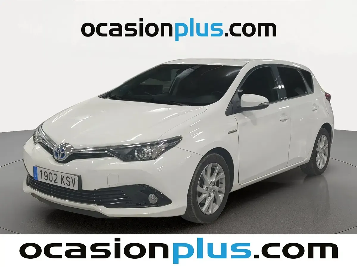 Usado Toyota Auris Hybrid Active 136 CV (100 kW) 2019 Blanco Utilitario