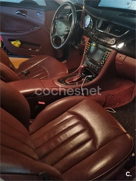 Usado Mercedes CLS320 224 CV (164 kW) 2006 Negro Berlina