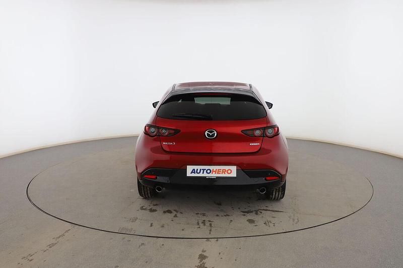 Usado Mazda 3 122 HP (89 kW) 2020 Vermelho Sedan