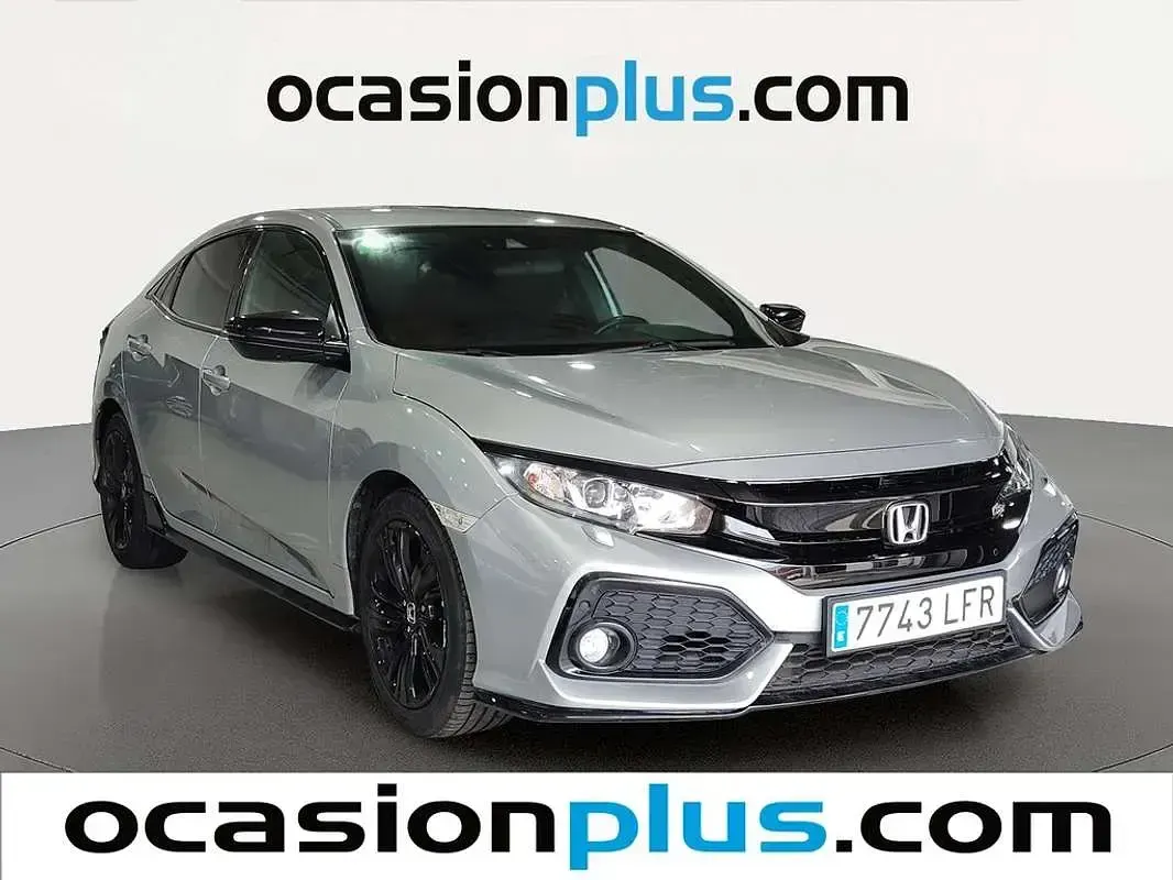 Usado Honda Civic Dynamic 126 CV (92 kW) 2020 Gris Utilitario