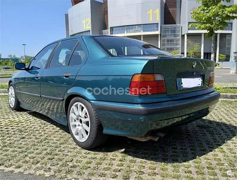 Usado BMW 325 192 CV (141 kW) 1992 Verde Berlina