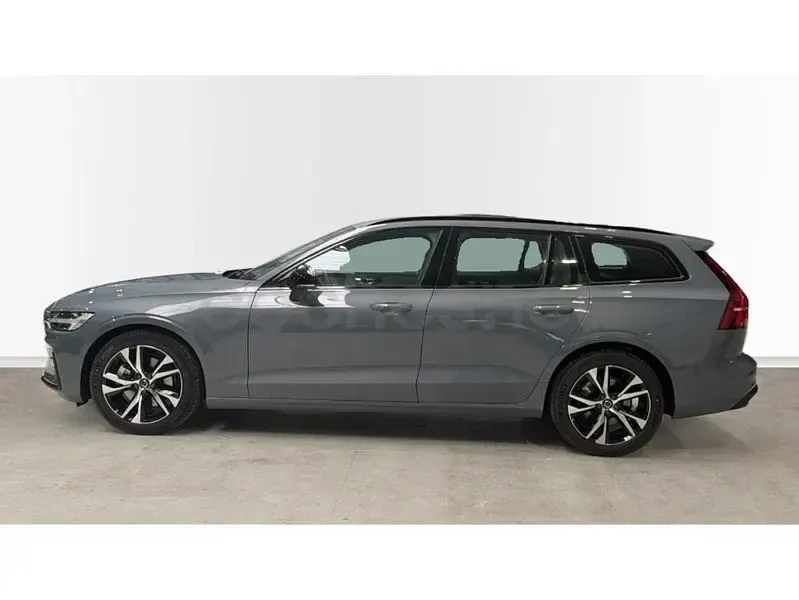 Nuevo Volvo V60 Plus 197 CV (144 kW) 2025 Gris / plata Familiar
