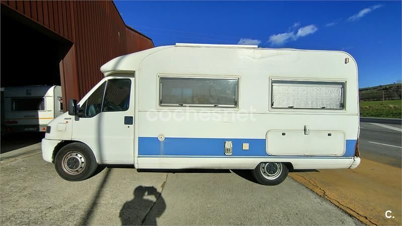 Usado Fiat Ducato 95 CV (69 kW) 1999 Blanco Van