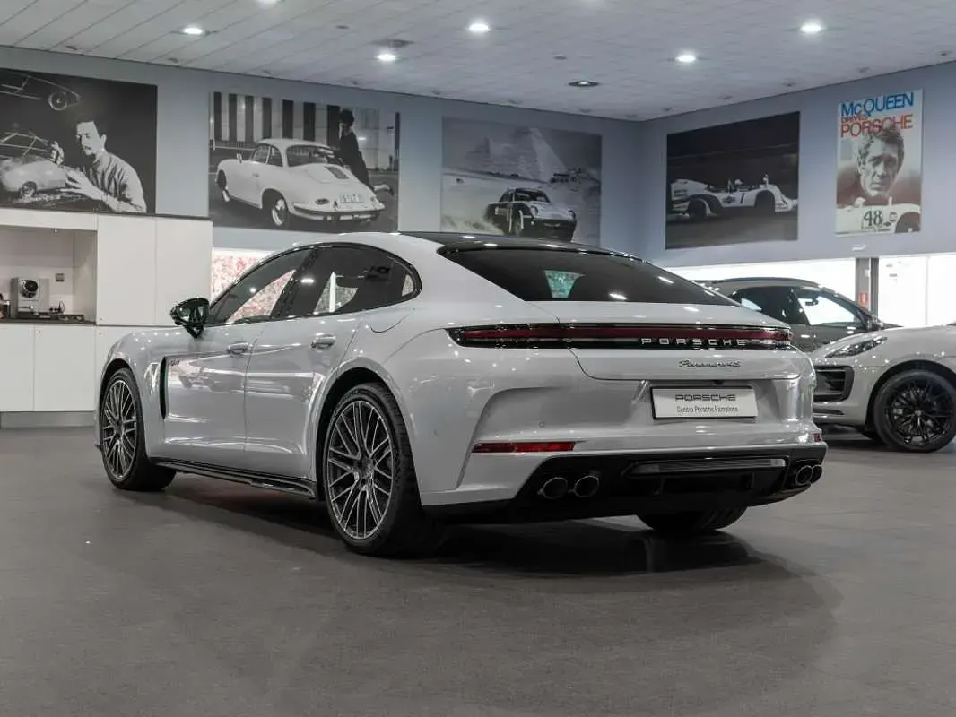 Usado Porsche Panamera 4S 544 CV (400 kW) 2026 Gris Utilitario