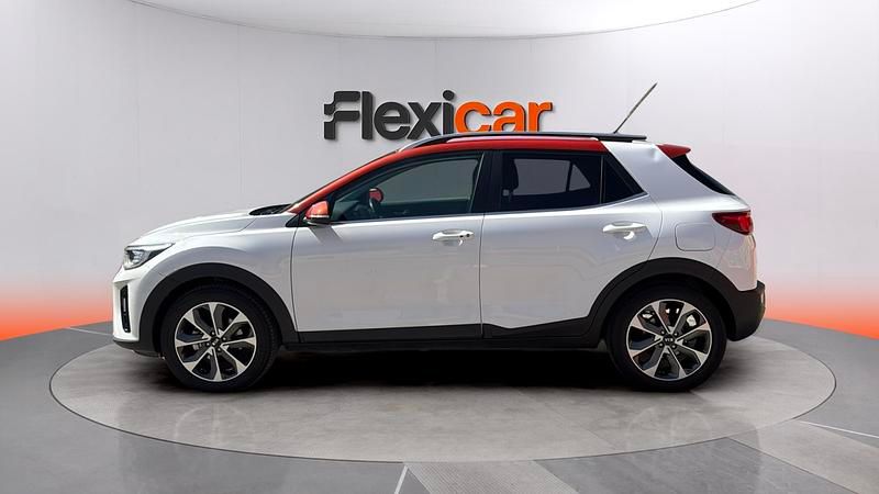 Usado Kia Stonic 120 HP (88 kW) 2018 Branco SUV