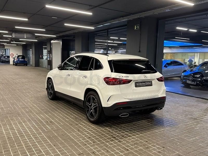 Usado Mercedes GLA200 163 CV (119 kW) 2025 Blanco SUV