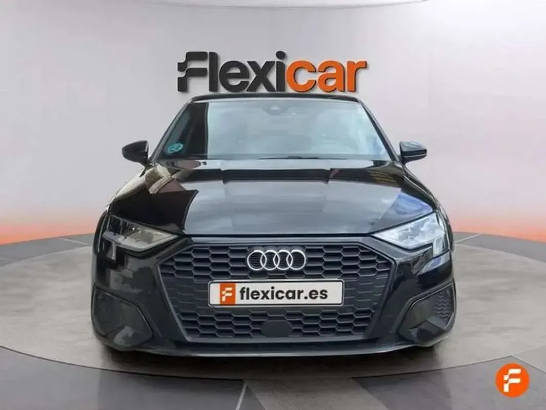 Usado Audi A3 Sportback 116 CV (85 kW) 2021 Gris Utilitario