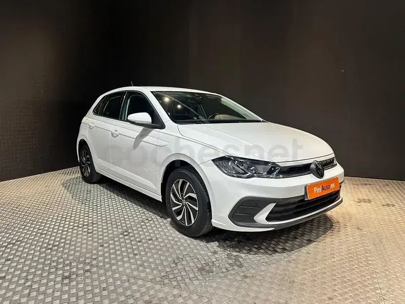 Usado VW Polo Life 95 CV (69 kW) 2023 Blanco Utilitario