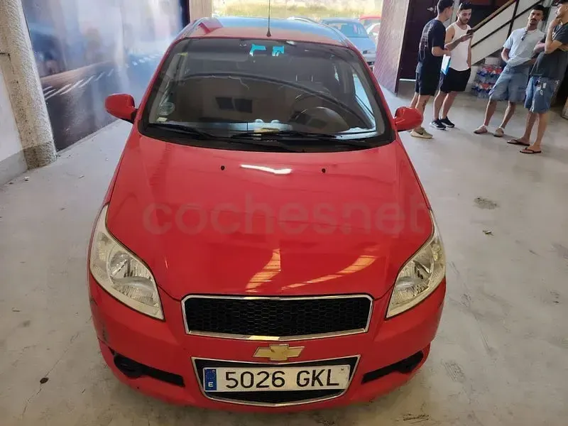 Usado Chevrolet Aveo LS 84 CV (61 kW) 2009 Rojo Berlina