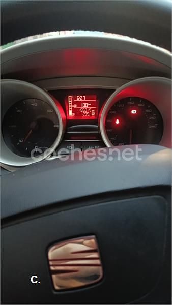 Usado Seat Ibiza SC 90 CV (66 kW) 2011 Negro Utilitario