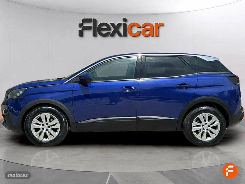 Usado Peugeot 3008 Allure 130 CV (95 kW) 2018 Azul SUV