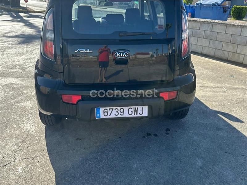 Usado Kia Soul 124 CV (91 kW) 2010 Negro SUV