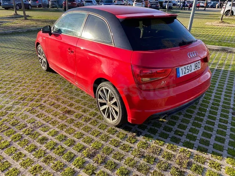 Usado Audi A1 S-Line 116 CV (85 kW) 2016 Rojo Utilitario