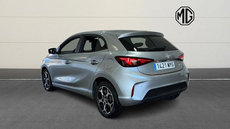 Usado MG MG3 Luxury 195 CV (143 kW) 2025 Plata Utilitario