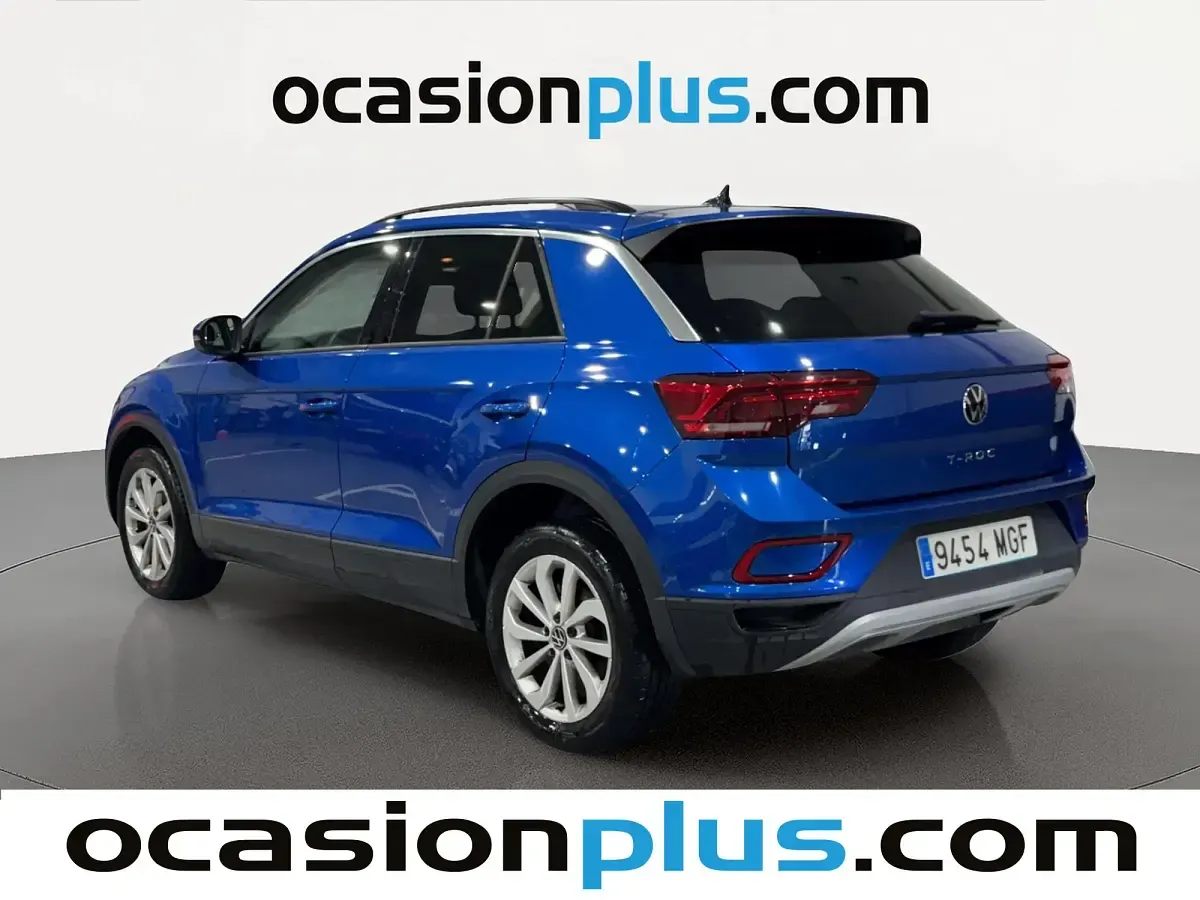 Usado VW T-Roc Life 150 CV (110 kW) 2023 Azul SUV