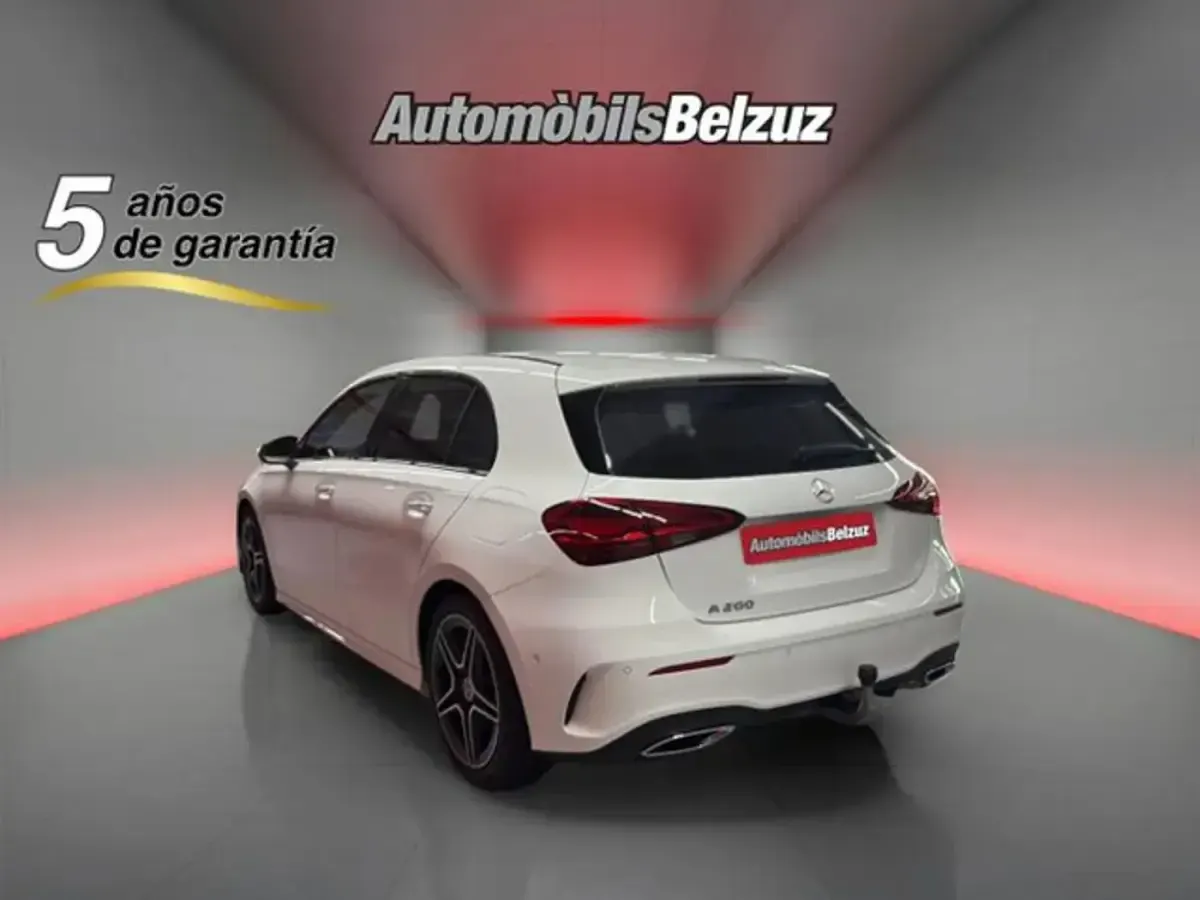 Usado Mercedes A200 Advanced 163 CV (119 kW) 2024 Blanco Utilitario