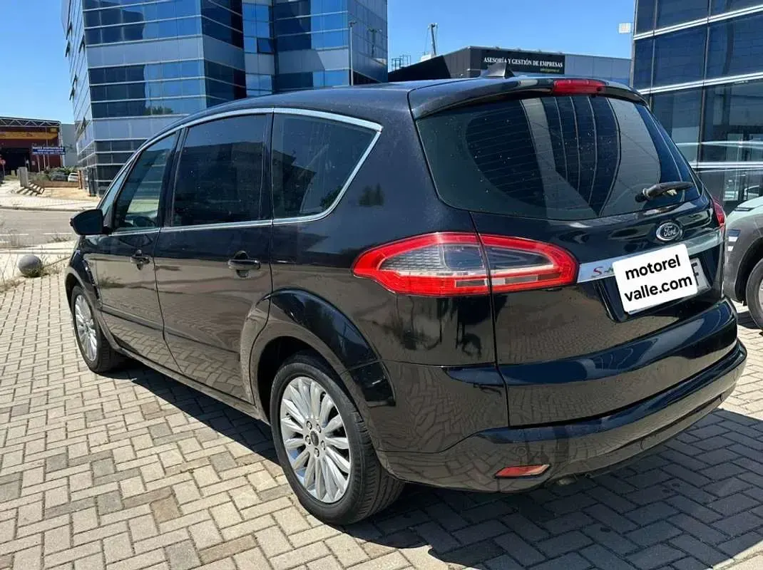 Usado Ford S-MAX Titanium 140 CV (102 kW) 2010 Negro Monovolumen