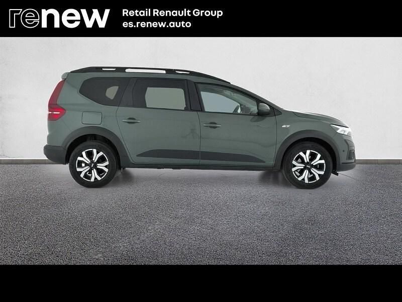 Begagnad Dacia Jogger Expression 110 HK (80 kW) 2024 Brun Minibuss