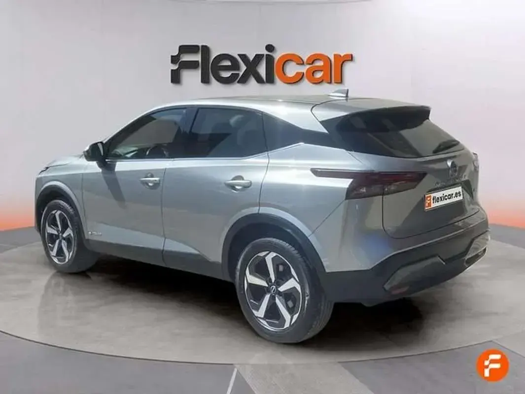 Usado Nissan Qashqai N-Connecta 190 CV (139 kW) 2023 Gris SUV