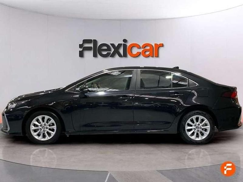 Usado Toyota Corolla 116 CV (85 kW) 2023 Negro Berlina