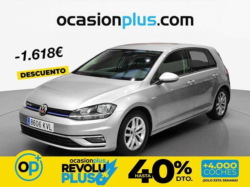 Usado VW Golf VII Advance 130 CV (95 kW) 2019 Gris