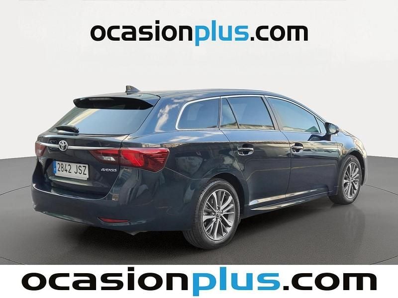 Usado Toyota Avensis Advance 143 CV (105 kW) 2016 Azul Familiar