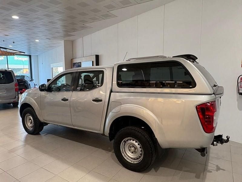 Usado Nissan Navara Acenta 160 CV (117 kW) 2016 Gris / plata Recogida
