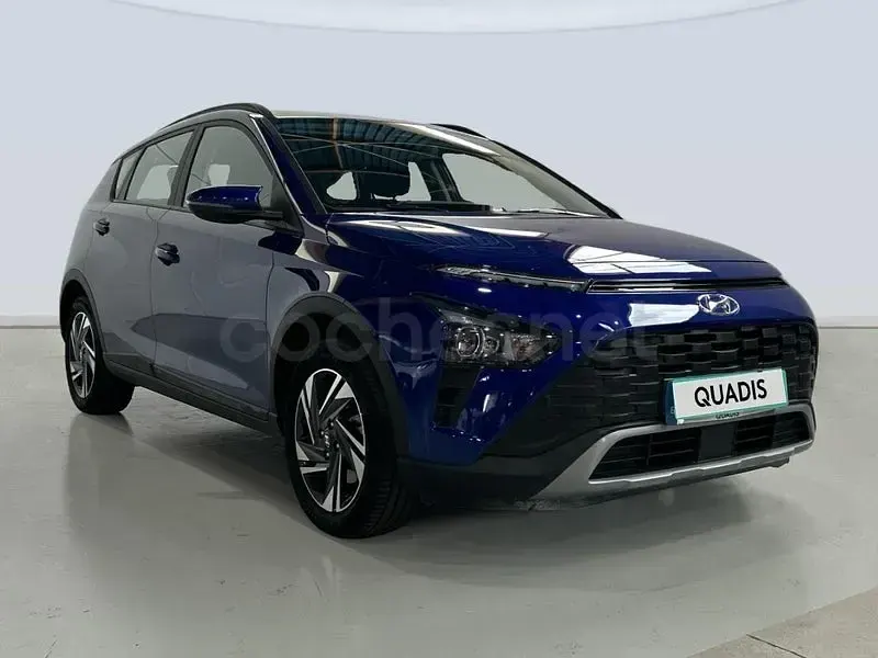 Usado Hyundai Bayon 84 CV (61 kW) 2022 Azul SUV