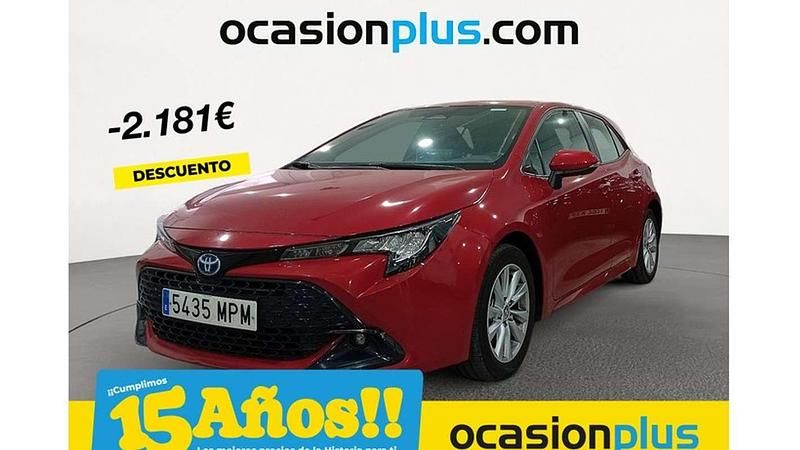 Rojo Usado 2024 Toyota Corolla Active Utilitario | 21.819 € (Precio justo) - Imagen 1/4