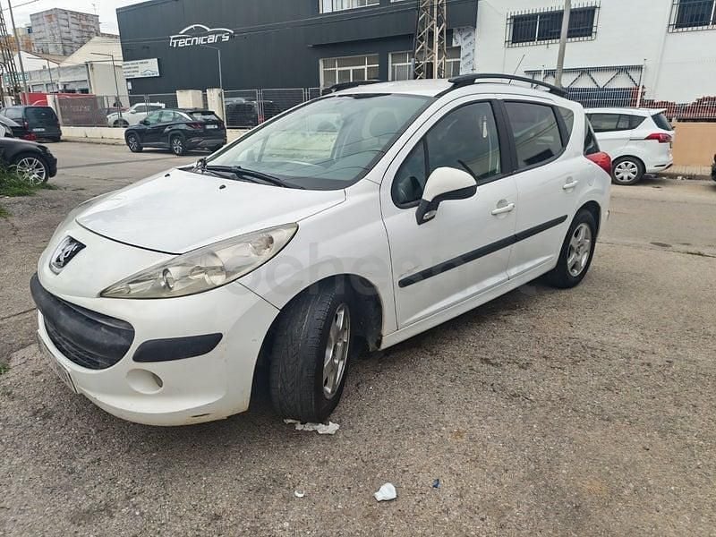 Usado Peugeot 207 Active 120 CV (88 kW) 2006 Blanco Berlina